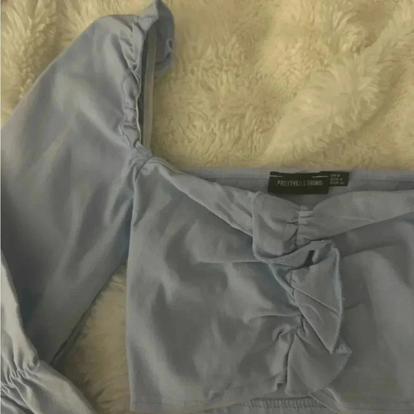 PrettyLittleThing baby blue long-sleeve ruffled crop-top - Picture 3 of 5